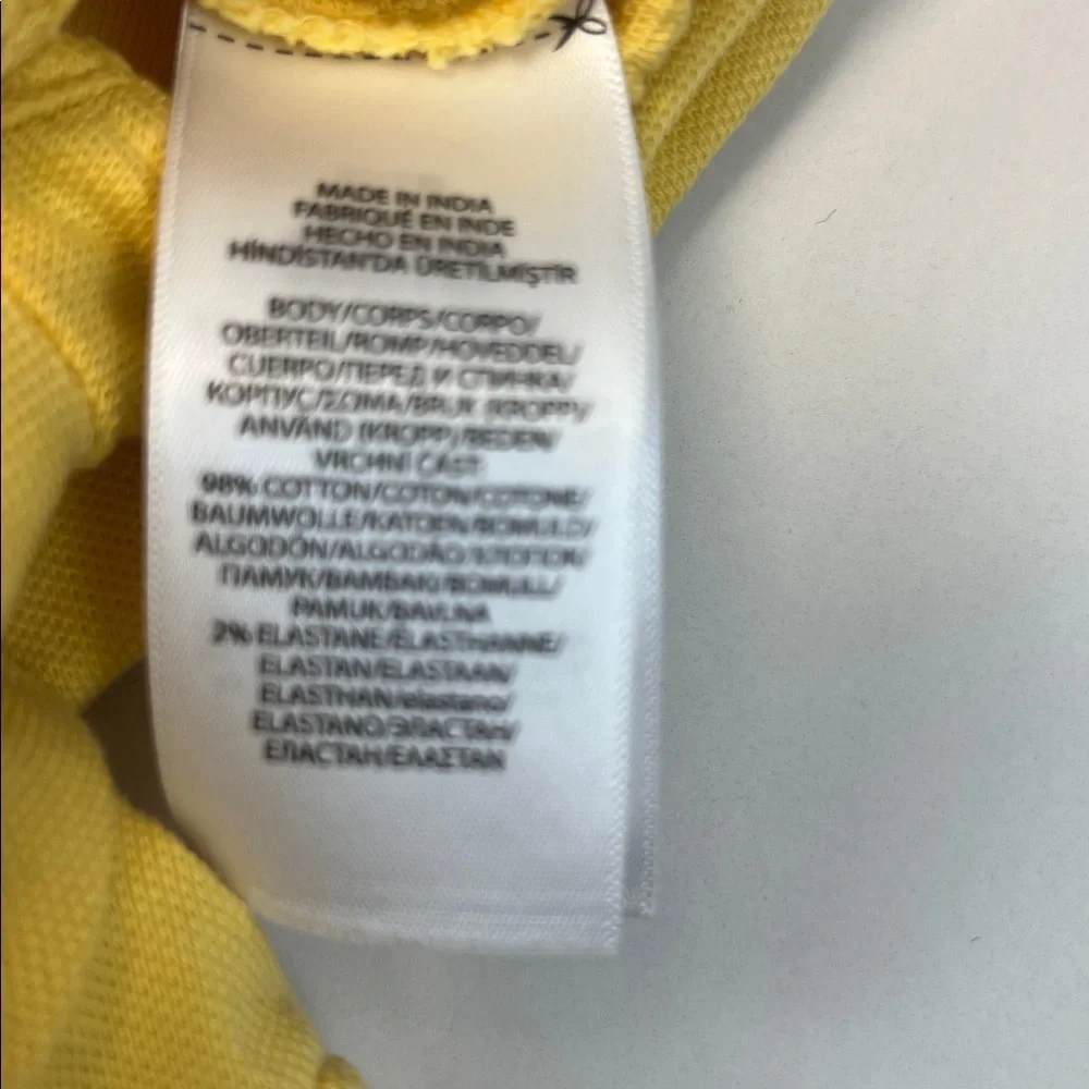 N/A charming yellow